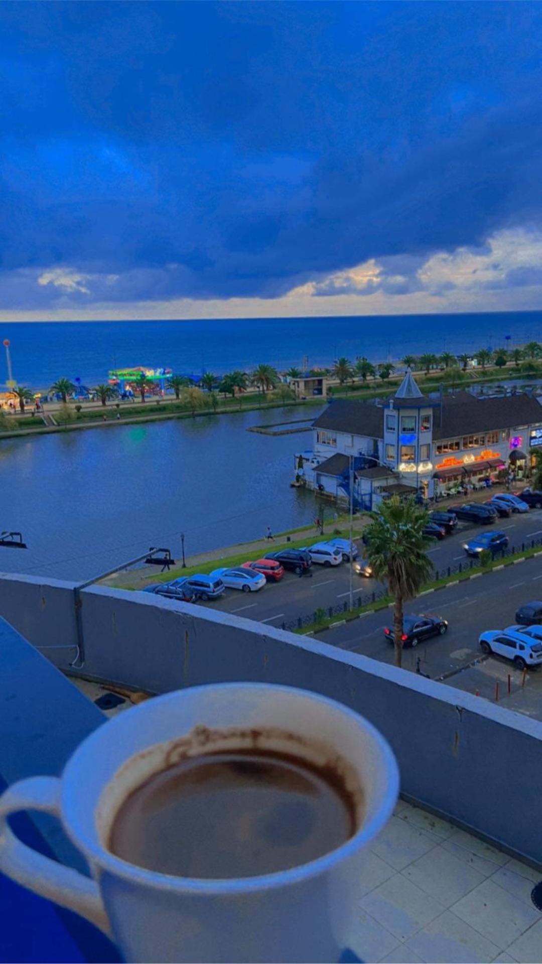 Hotel Orbi City Batumi Exterior photo